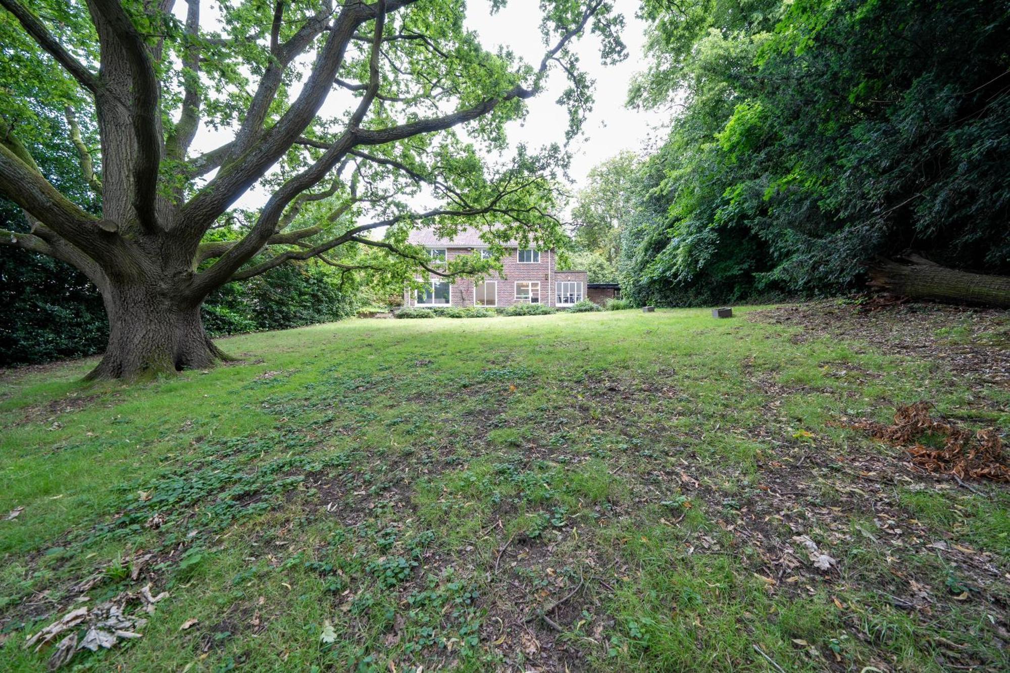 Villa House On The Hill Harrow on the Hill Esterno foto